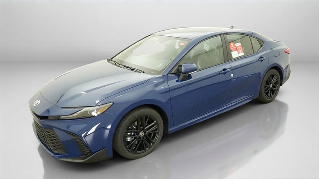 2027 Toyota Camry SE — photo 1 of 34
