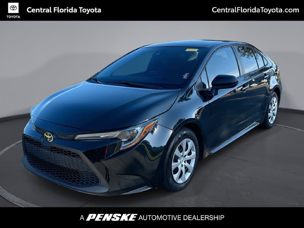 2022 Toyota Corolla LE — photo 1 of 31