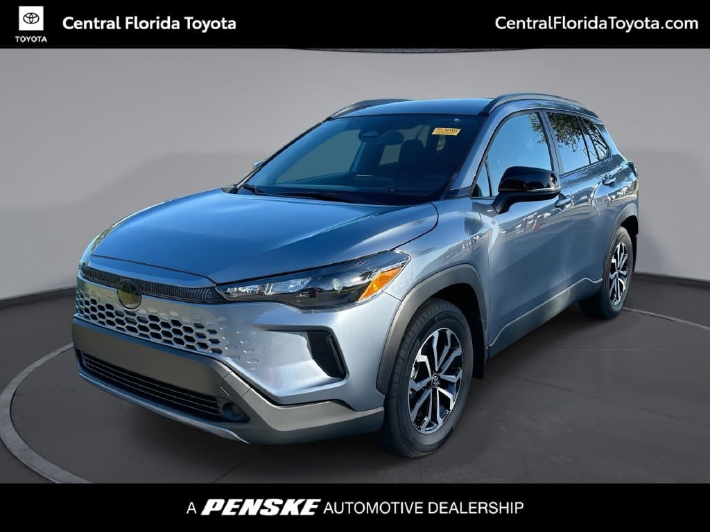 2026 Toyota Corolla Cross Hybrid SE — photo 1 of 34