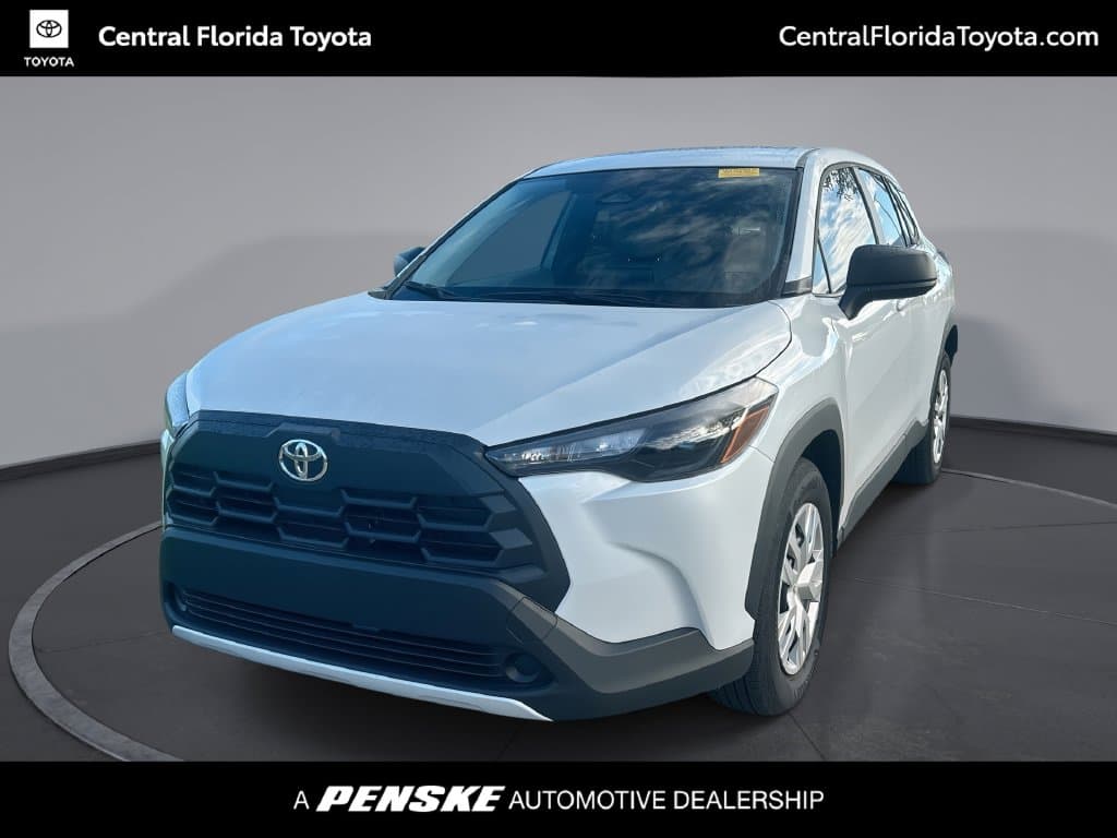 2026 Toyota Corolla Cross L — photo 1 of 29