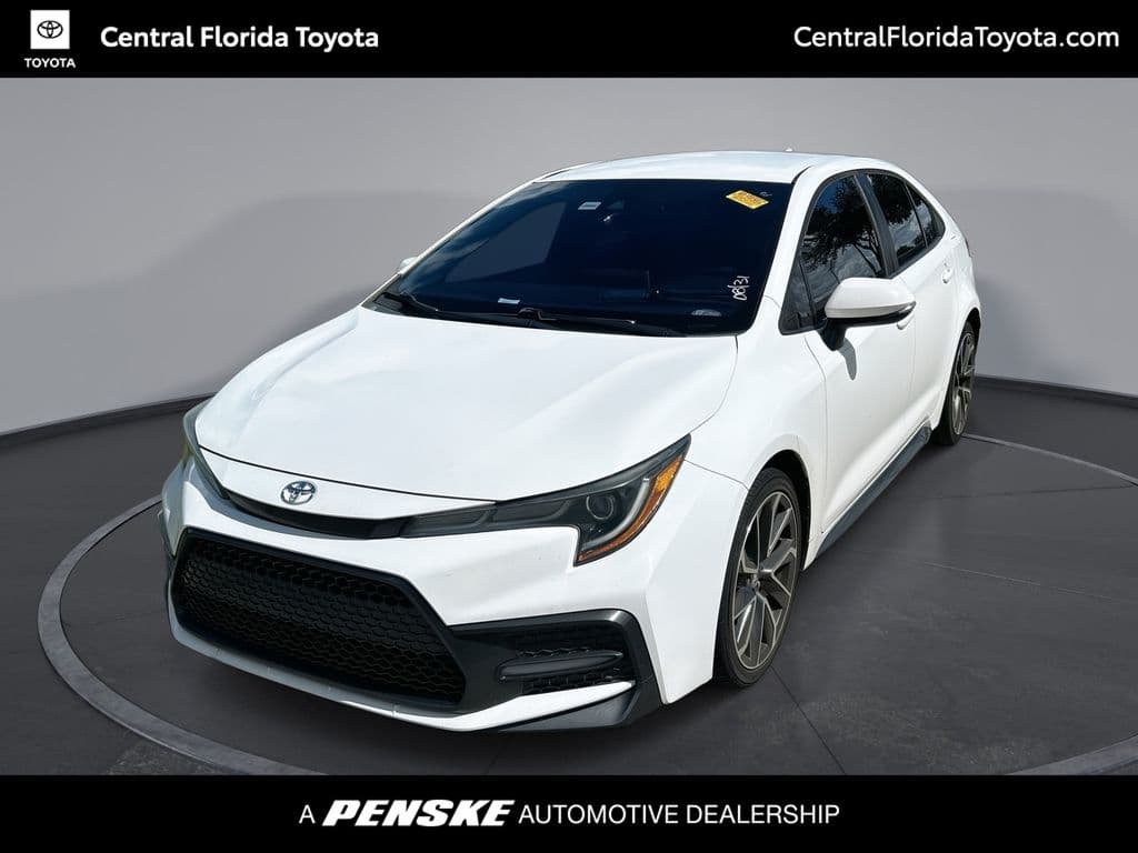 2020 Toyota Corolla SE — photo 1 of 30