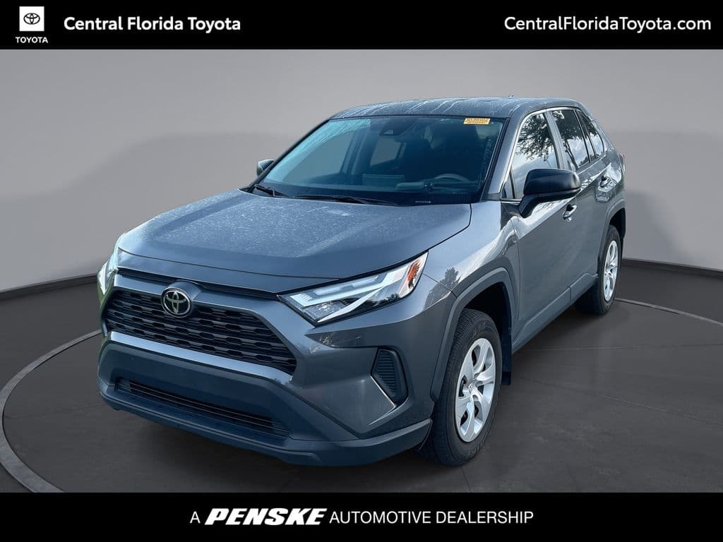 2025 Toyota RAV4 LE — photo 1 of 32