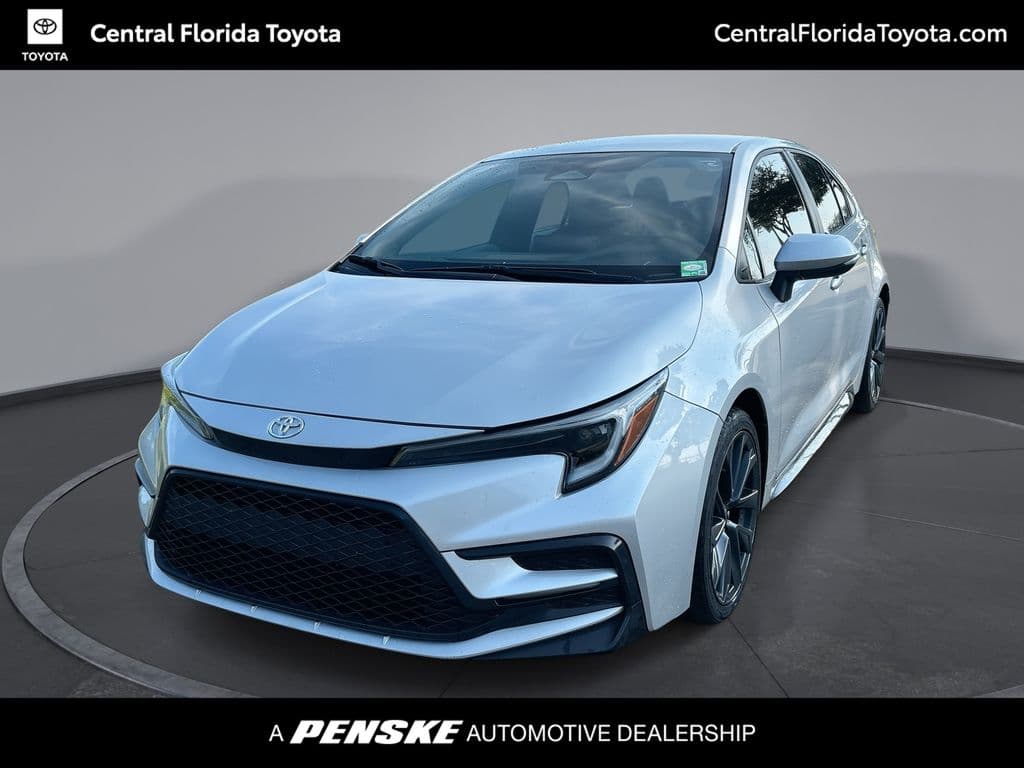 2023 Toyota Corolla SE — photo 1 of 33