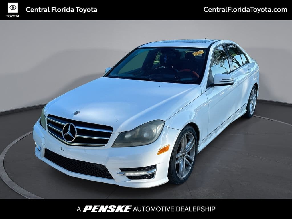 2013 Mercedes-Benz C-Class C 250 — photo 1 of 30
