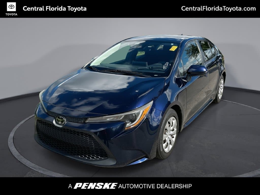 2021 Toyota Corolla LE — photo 1 of 31