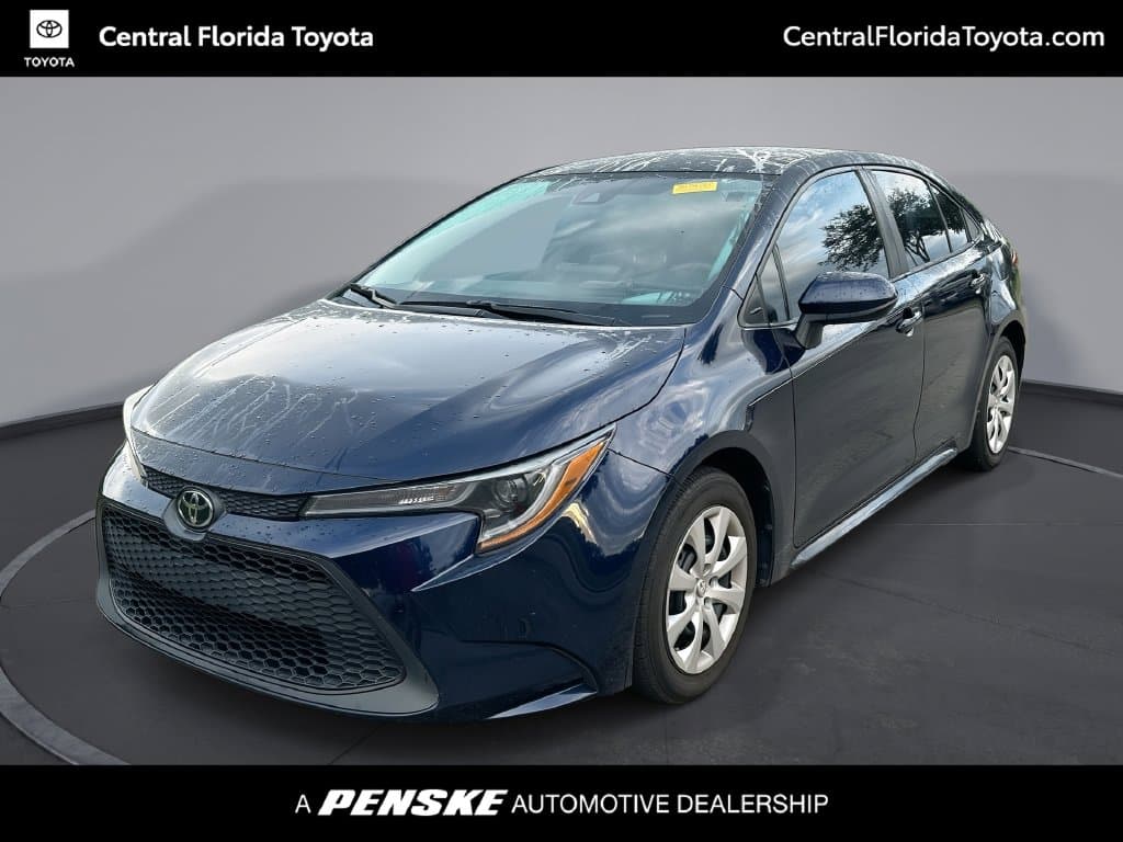 2022 Toyota Corolla LE — photo 1 of 31