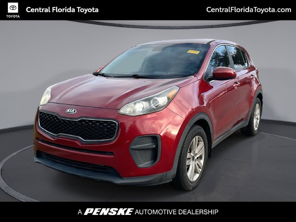 2017 Kia Sportage LX — photo 1 of 31