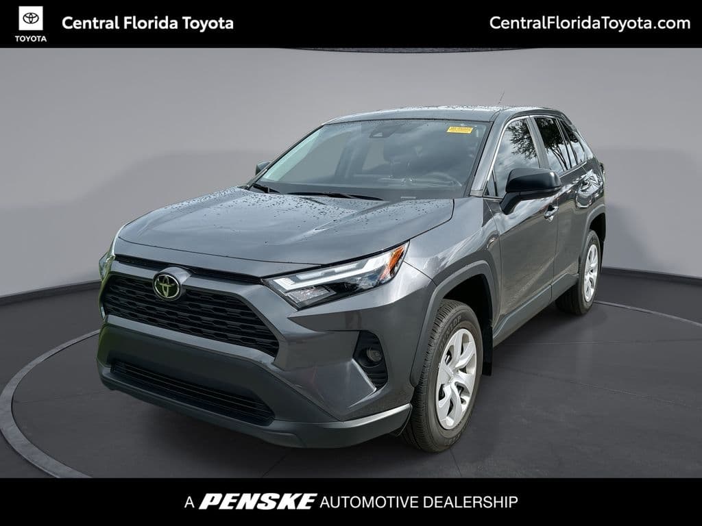 2025 Toyota RAV4 LE — photo 1 of 32