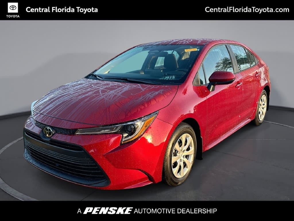 2026 Toyota Corolla LE — photo 1 of 32