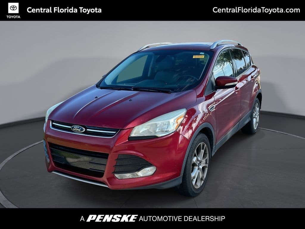 2015 Ford Escape Titanium — photo 1 of 34