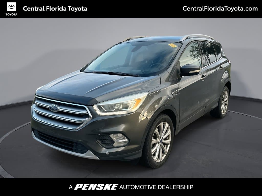 2017 Ford Escape Titanium — photo 1 of 34