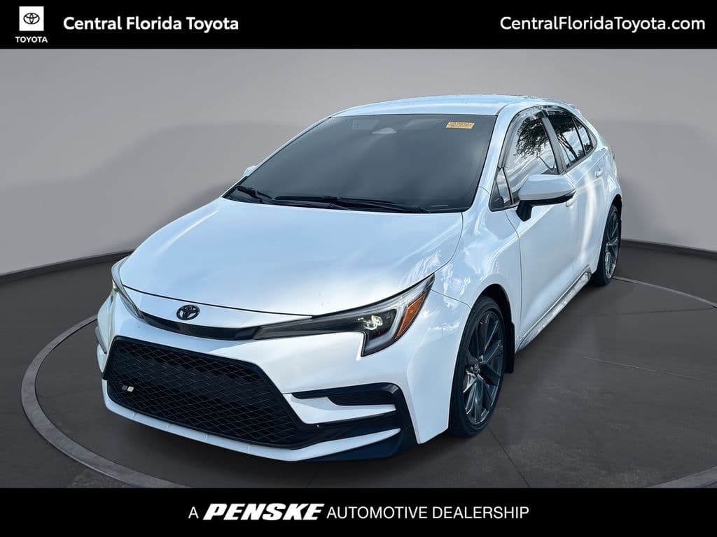 2025 Toyota Corolla SE — photo 1 of 33