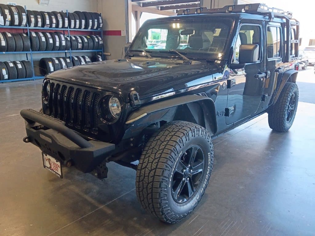 2023 Jeep Wrangler Sport — photo 1 of 15
