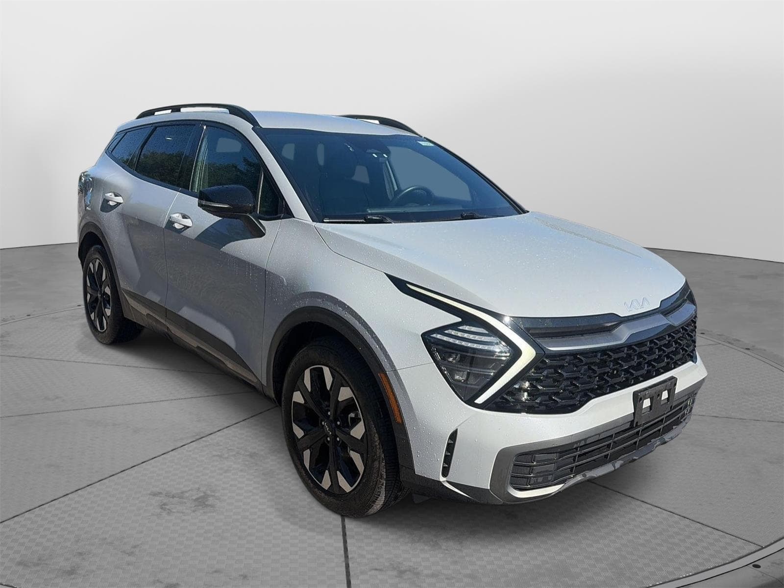 2024 Kia Sportage X-Line — photo 1 of 29