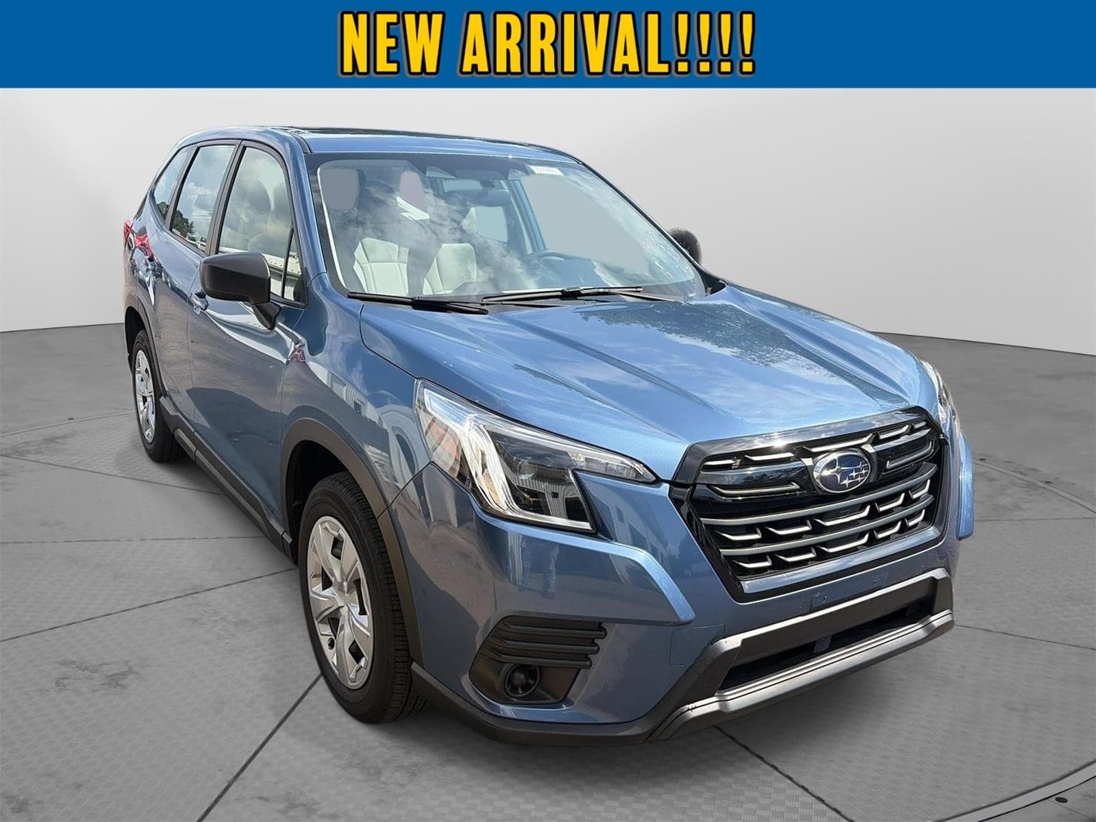 2024 Subaru Forester Base — photo 1 of 33