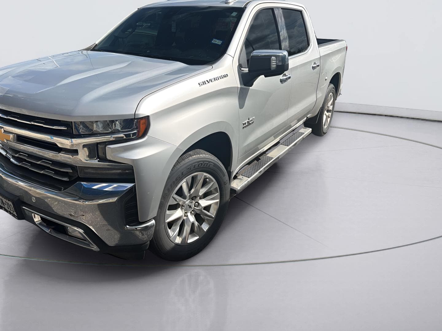 2019 Chevrolet Silverado 1500 LTZ — photo 1 of 6