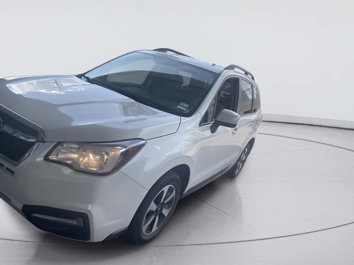 2018 Subaru Forester Premium — photo 1 of 3