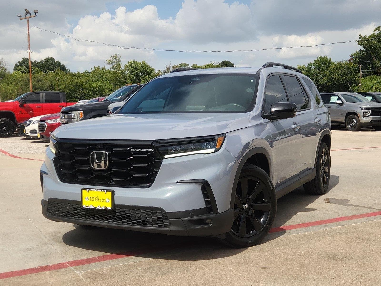 2025 Honda Pilot Black Edition — photo 1 of 35