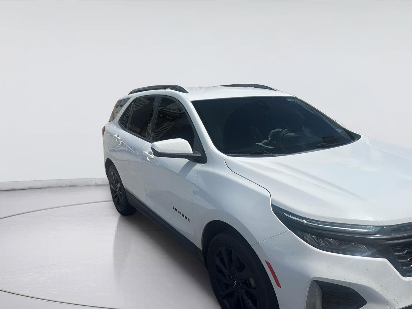 2024 Chevrolet Equinox RS — photo 1 of 5