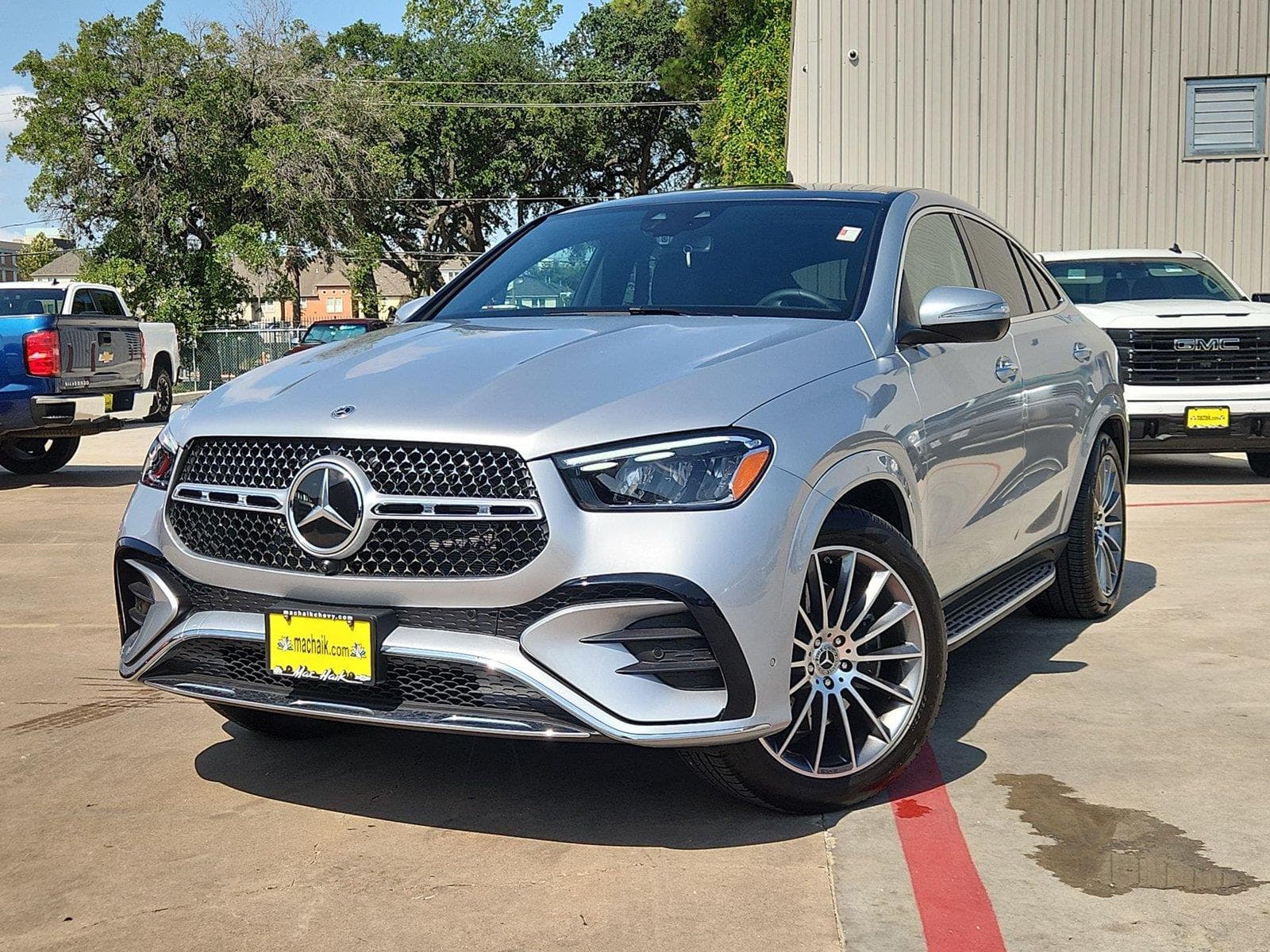 2026 Mercedes-Benz GLE GLE 450 — photo 1 of 35