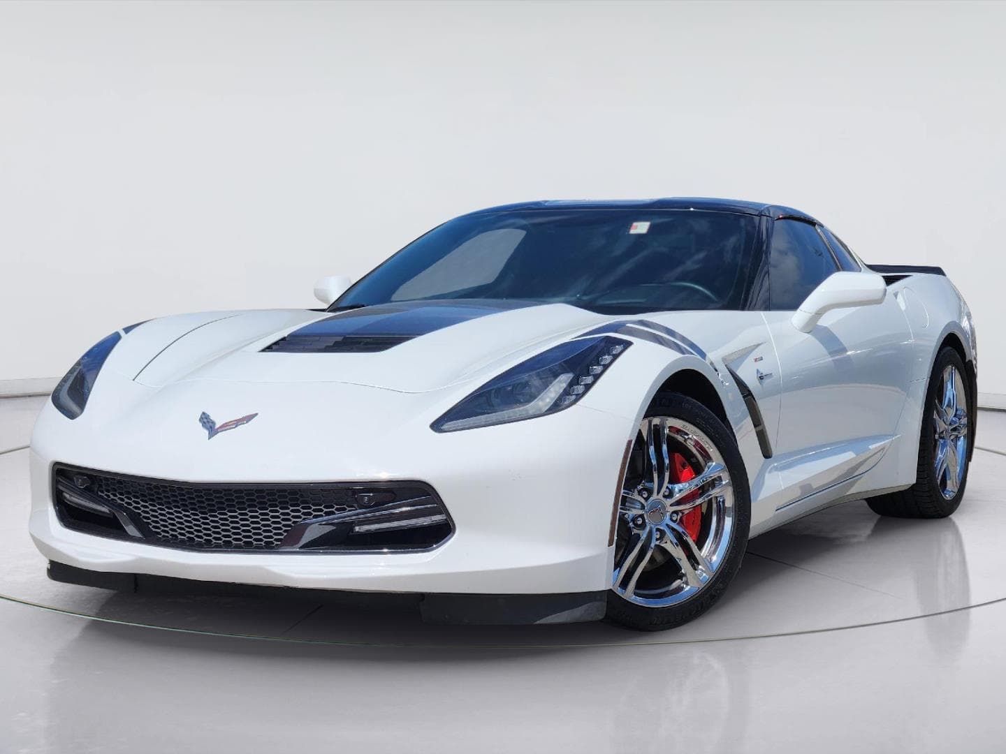 2016 Chevrolet Corvette 2LT — photo 1 of 32