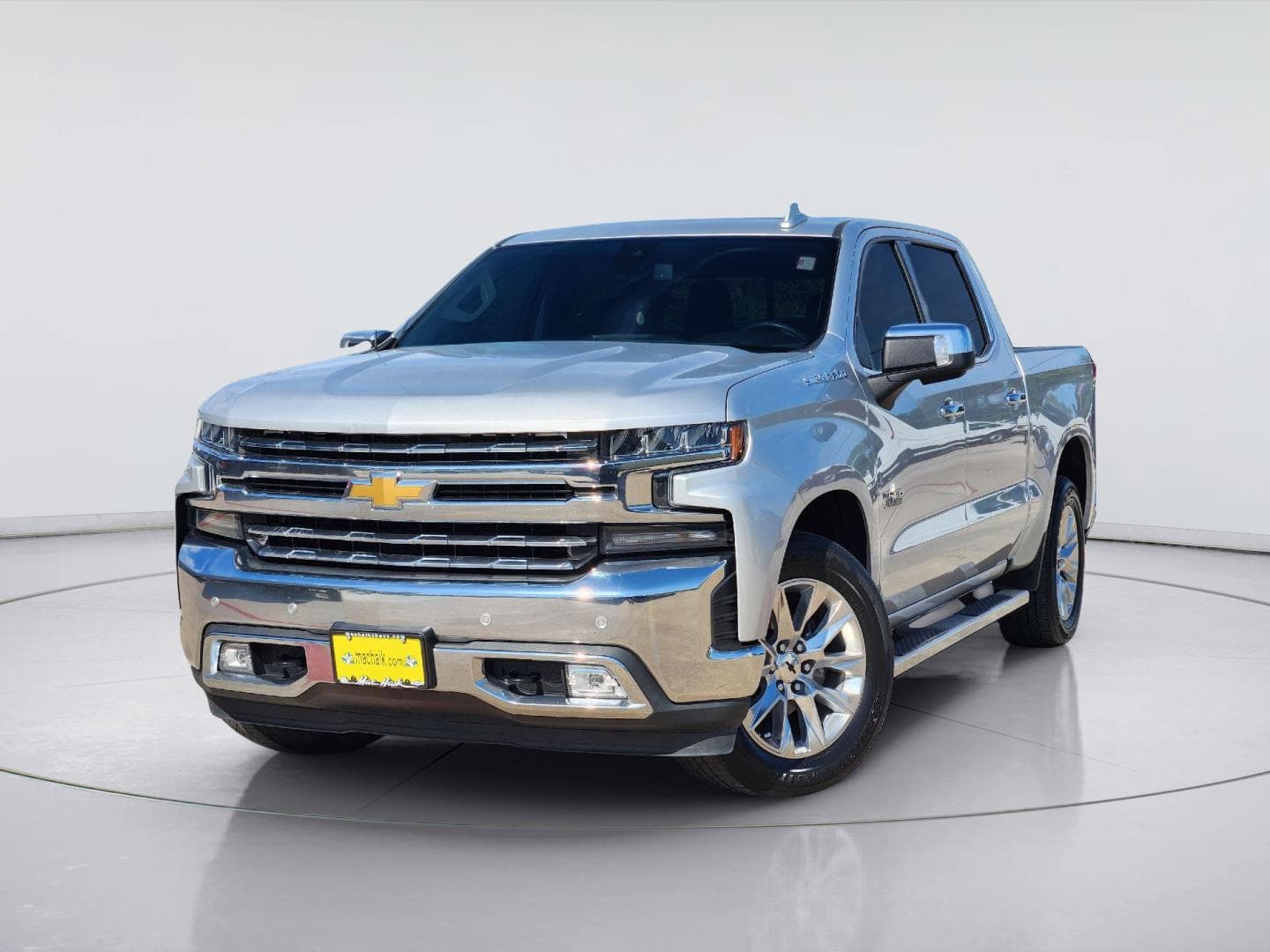 2019 Chevrolet Silverado 1500 LTZ — photo 1 of 33