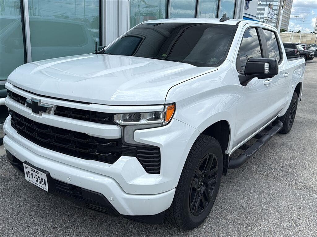 2024 Chevrolet Silverado 1500 RST — photo 1 of 5