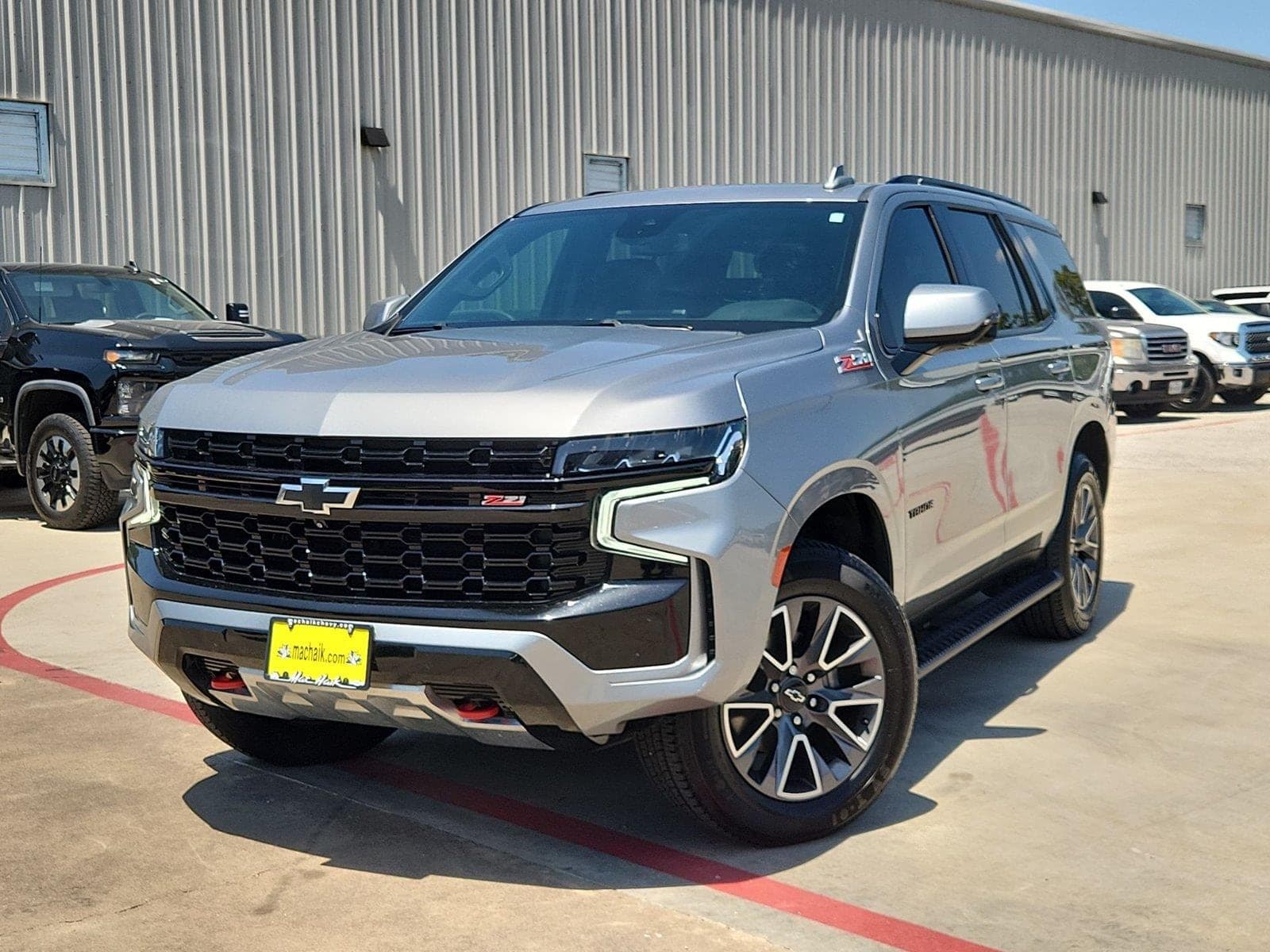 2024 Chevrolet Tahoe Z71 — photo 1 of 35