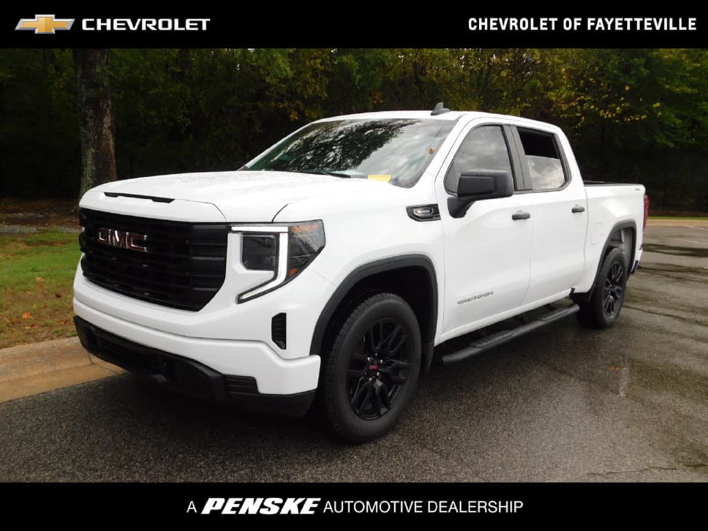 2025 GMC Sierra 1500 Pro — photo 1 of 11