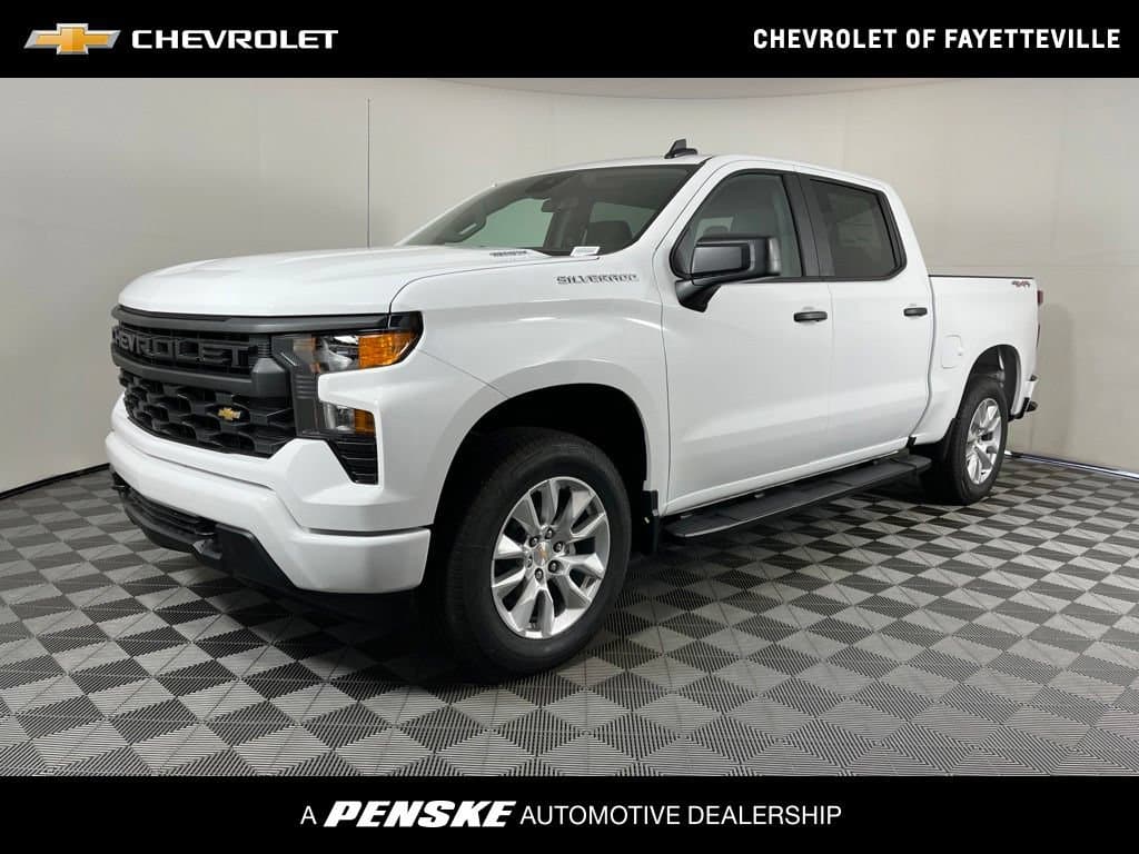2026 Chevrolet Silverado 1500 Custom — photo 1 of 43