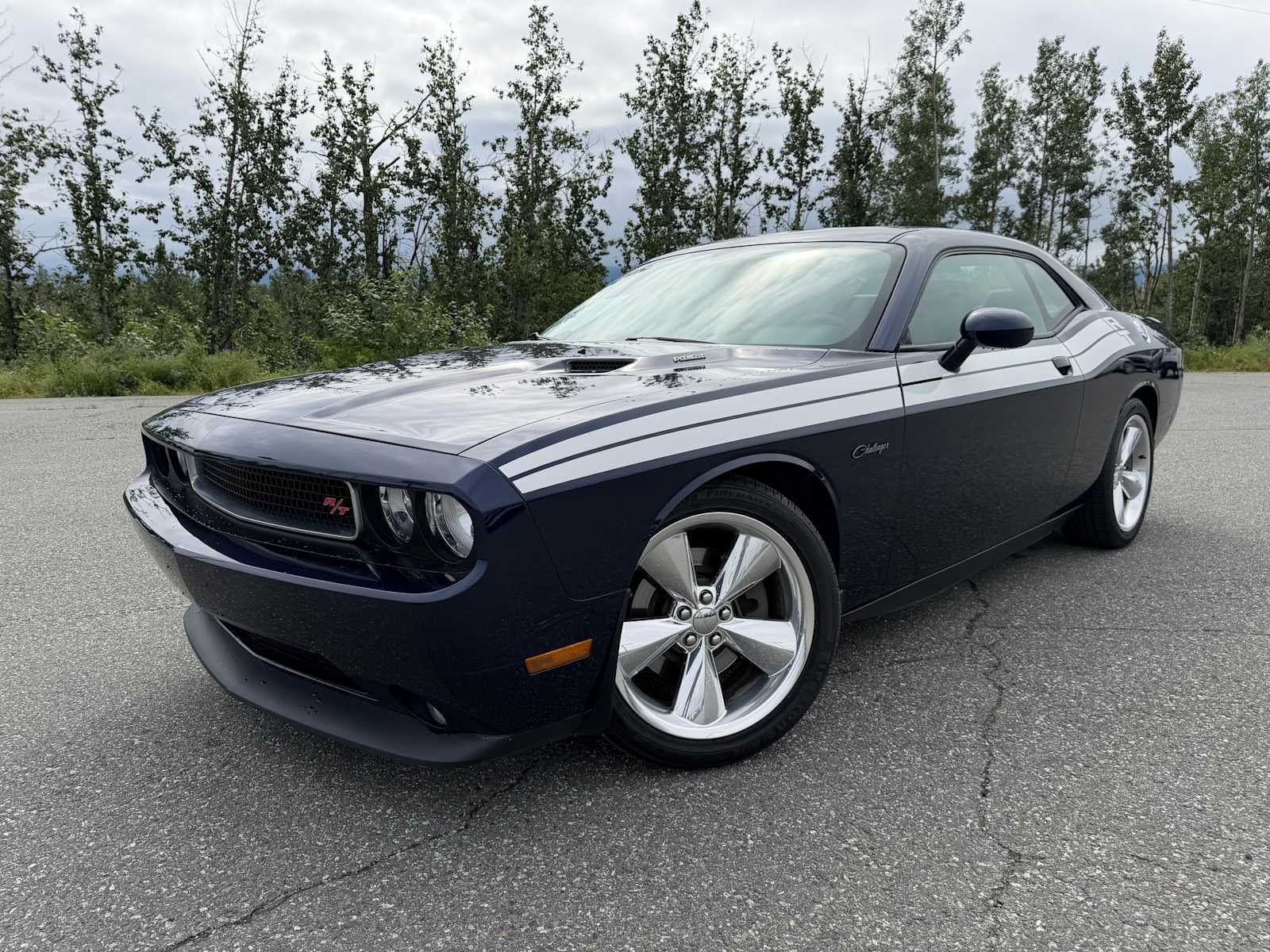 2014 Dodge Challenger R/T Classic — photo 1 of 24