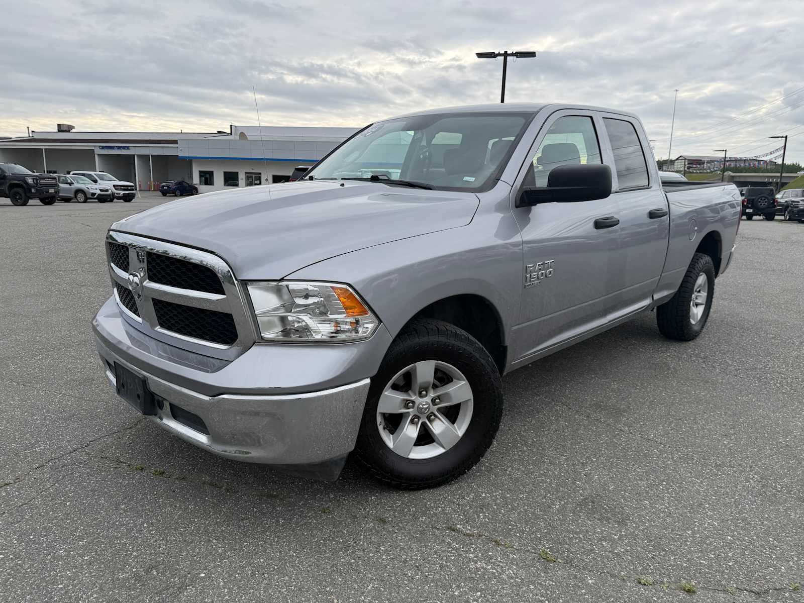 2024 RAM 1500 Classic SLT — photo 1 of 23
