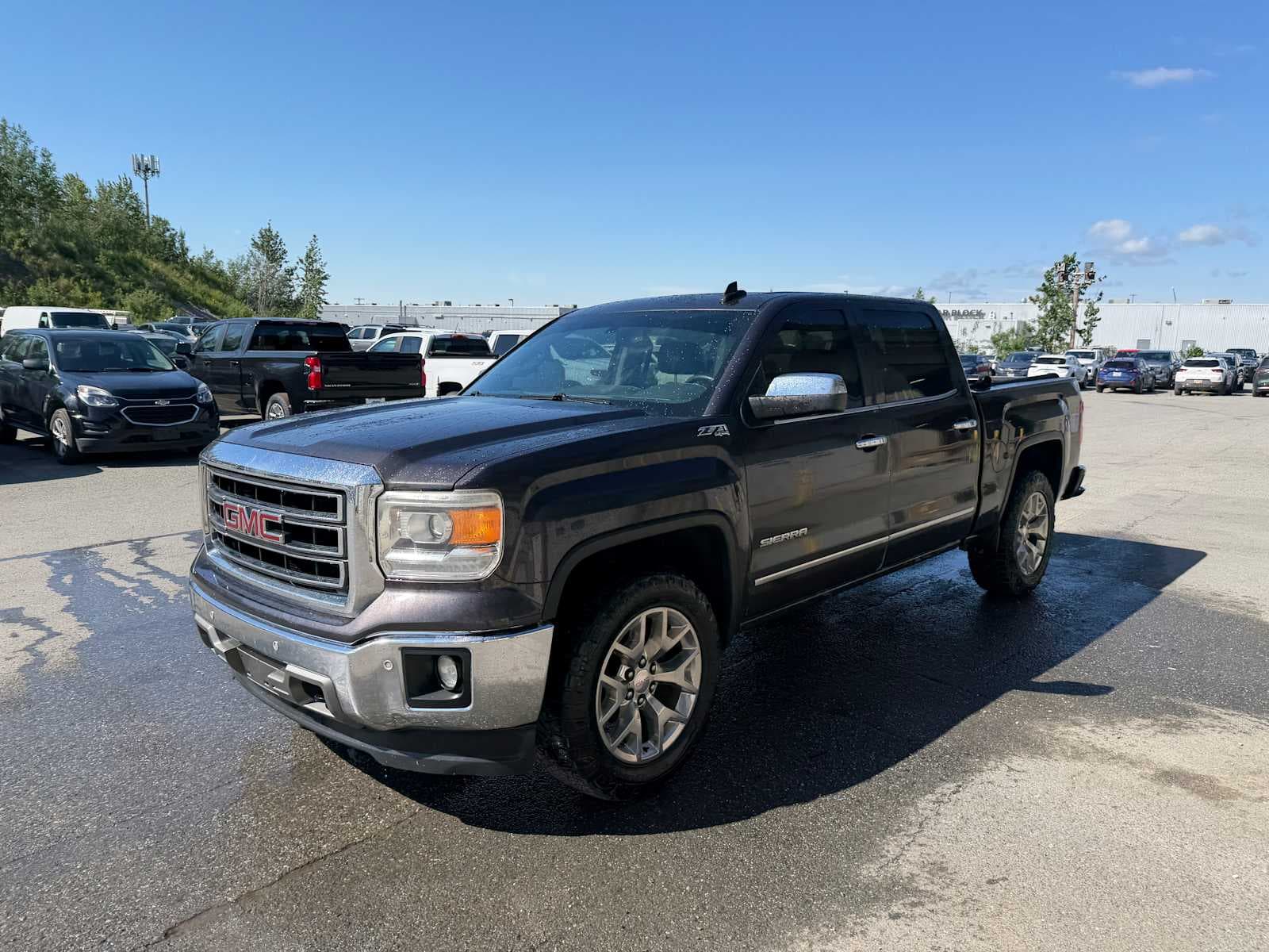 2015 GMC Sierra 1500 SLT — photo 1 of 22