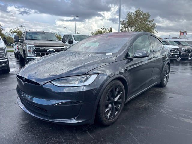 2025 Tesla Model X Base — photo 1 of 9
