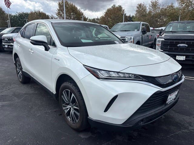 2021 Toyota Venza LE — photo 1 of 10
