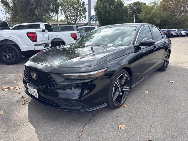 2024 Honda Accord Hybrid Sport — photo 1 of 10