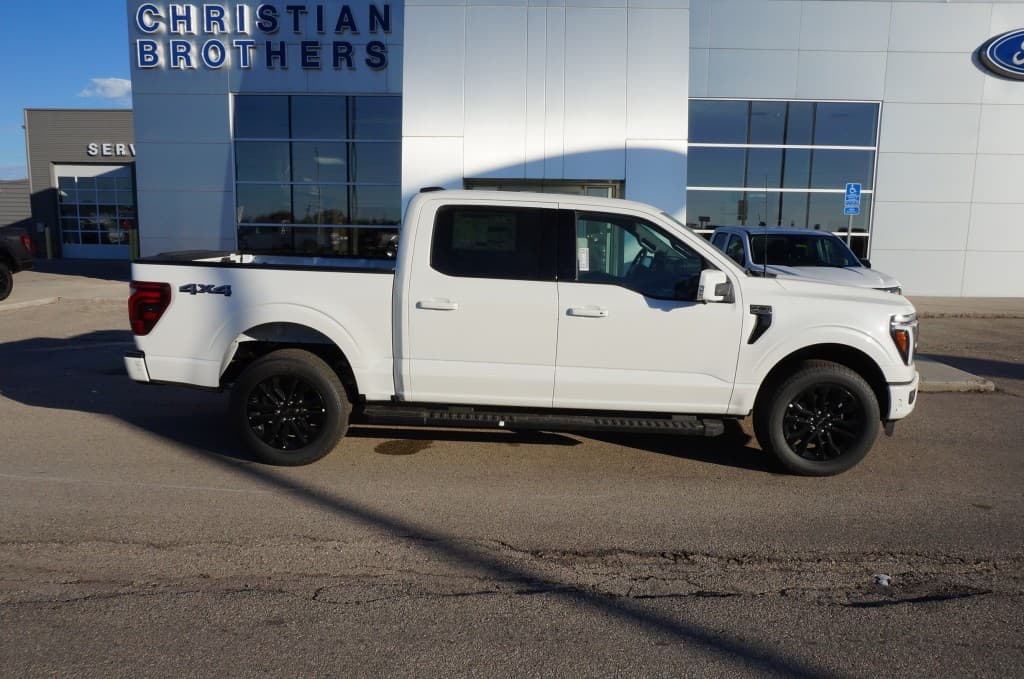 2026 Ford F-150 LARIAT — photo 1 of 6
