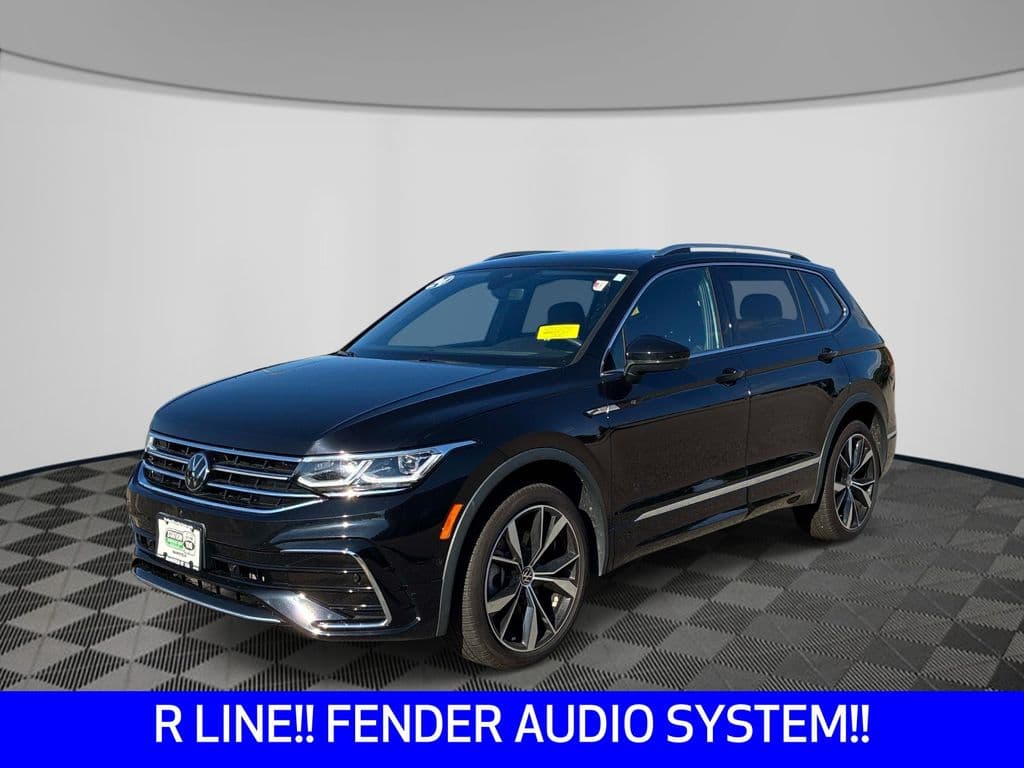 2024 Volkswagen Tiguan SEL R-Line — photo 1 of 38