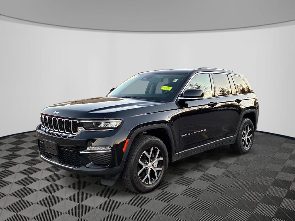 2023 Jeep Grand Cherokee Limited — photo 1 of 37