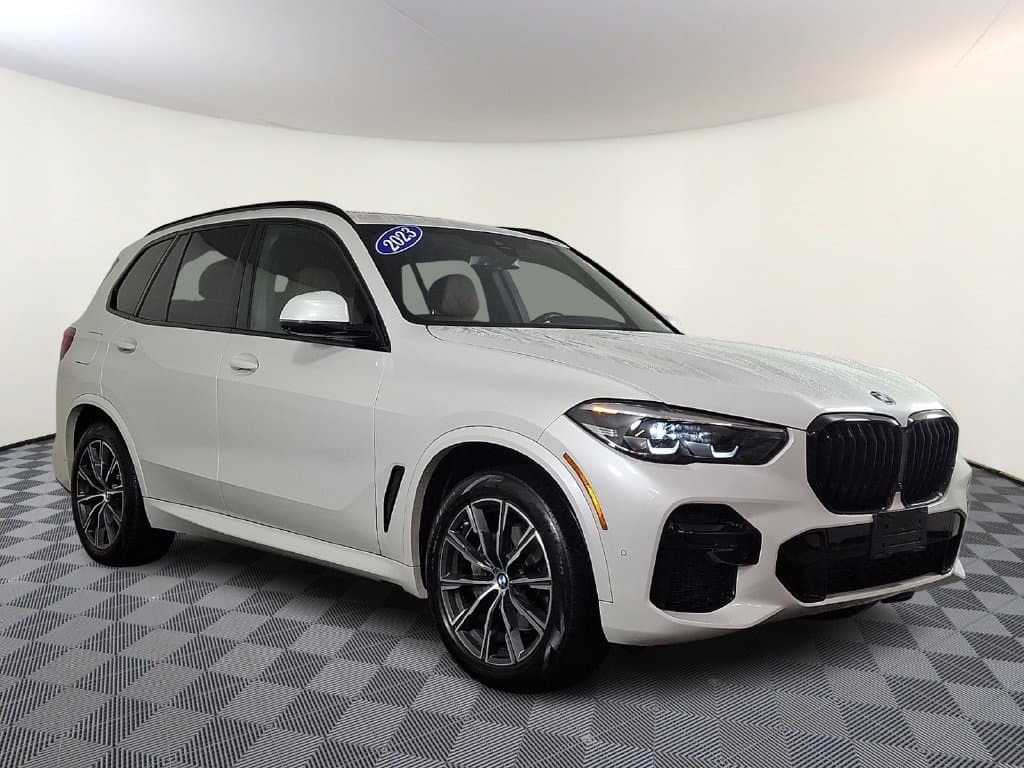2023 BMW X5 xDrive40i — photo 1 of 32