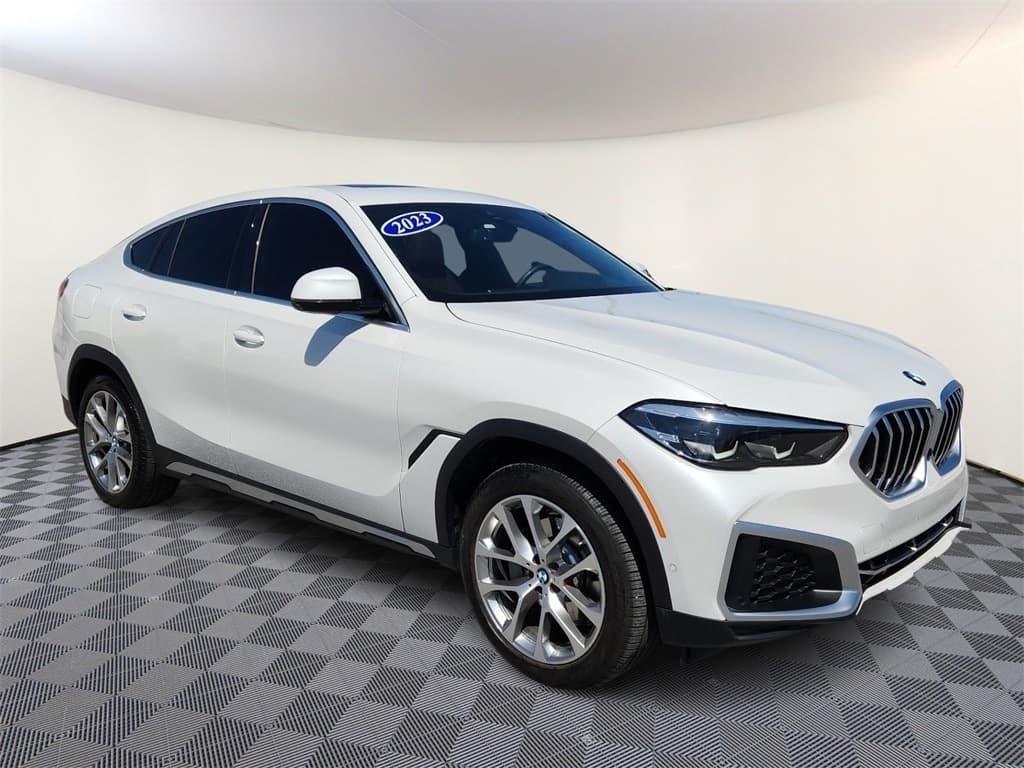 Foto de 2023 BMW X6 xDrive40i