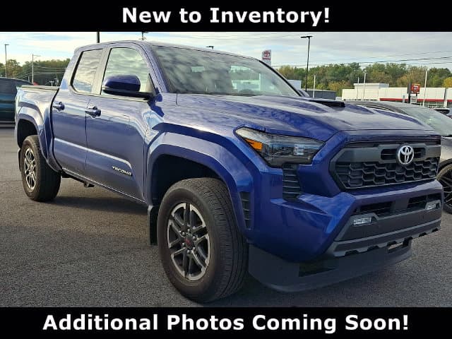 2024 Toyota Tacoma 4WD TRD Sport — photo 1 of 10
