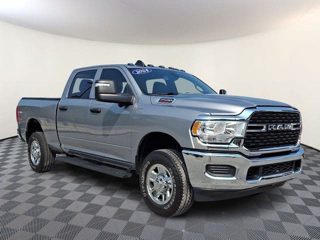 2024 RAM 2500 Tradesman — photo 1 of 31
