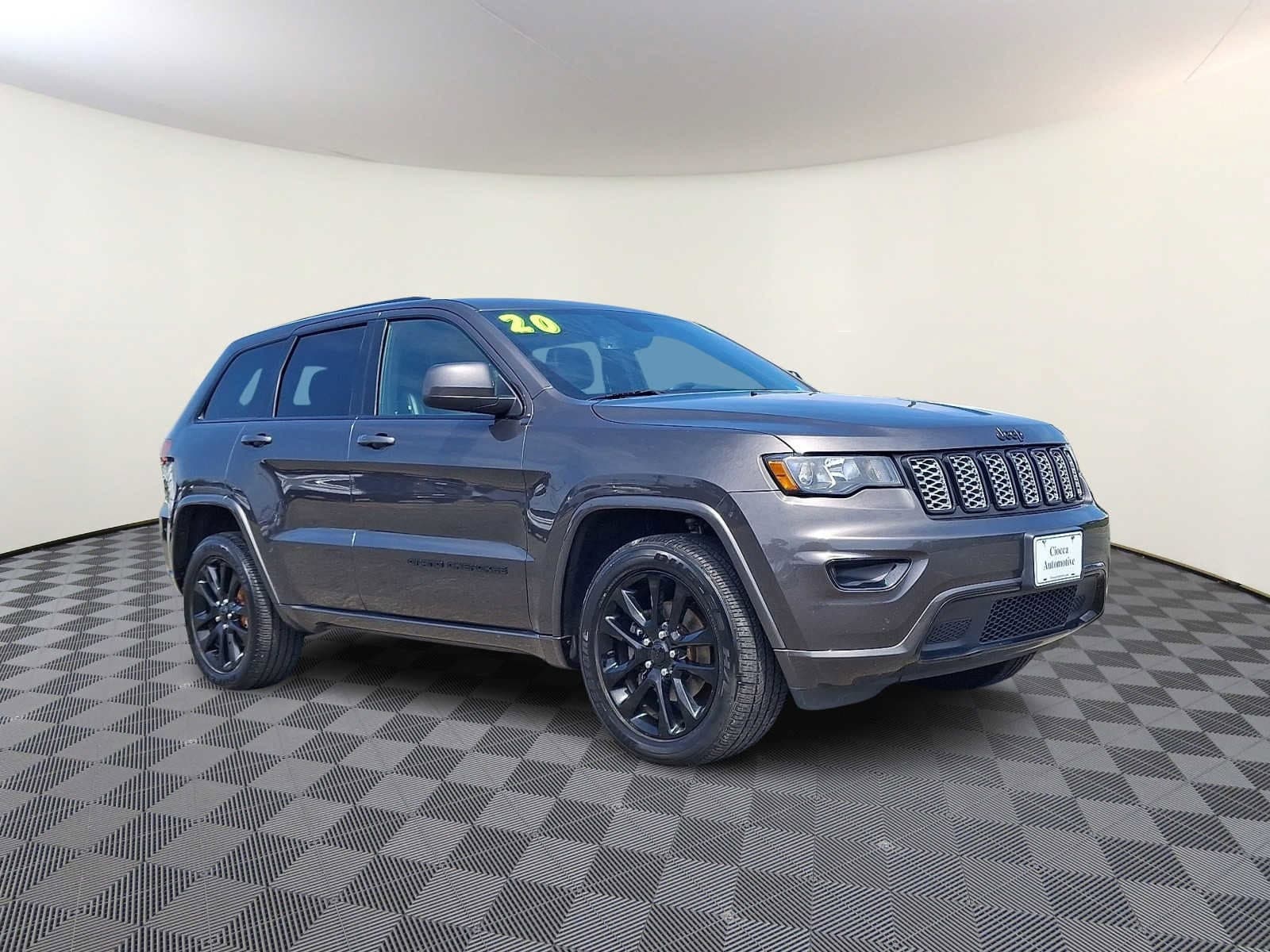 Foto de 2020 Jeep Grand Cherokee Altitude