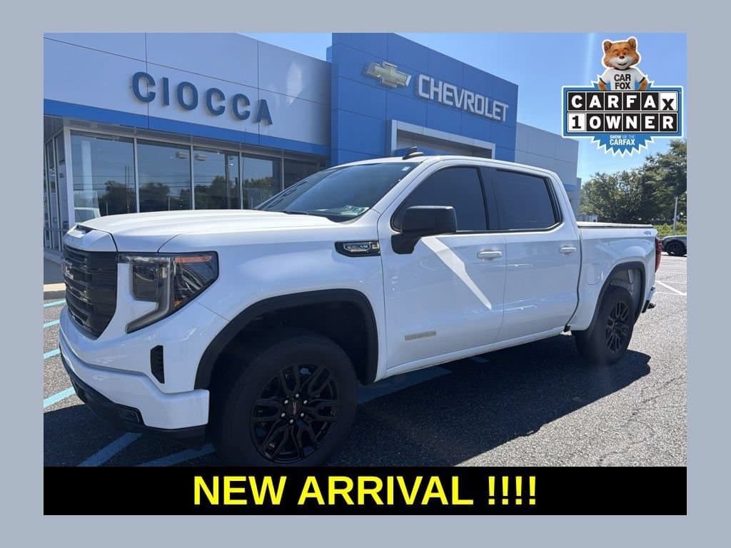 2024 GMC Sierra 1500 Elevation — photo 1 of 14