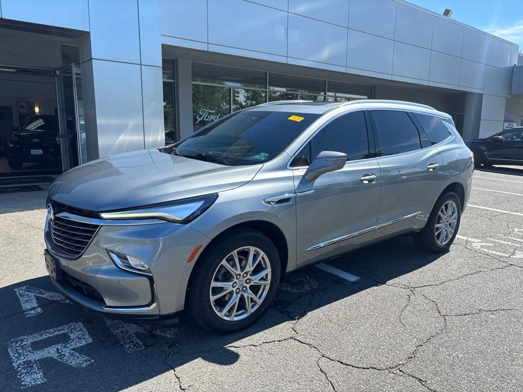 2023 Buick Enclave Premium Group — photo 1 of 23