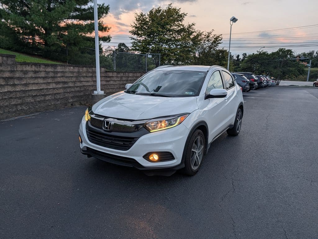 2022 Honda HR-V EX — photo 1 of 10