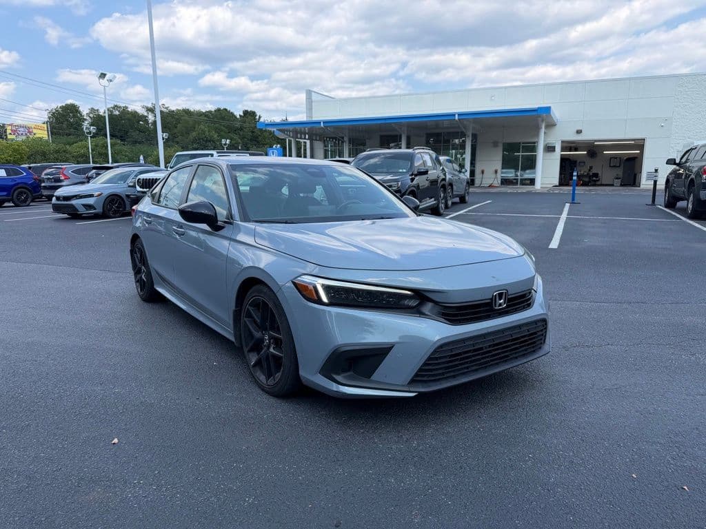 2024 Honda Civic Sport — photo 1 of 10