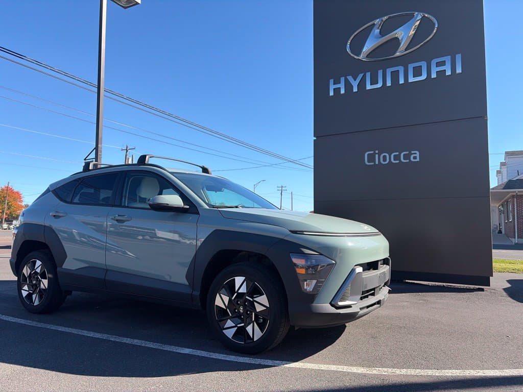 2024 Hyundai Kona SEL — photo 1 of 14
