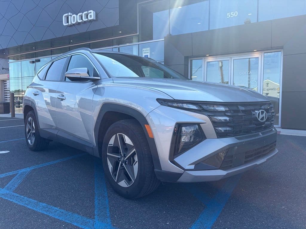 2025 Hyundai Tucson SEL Convenience — photo 1 of 14